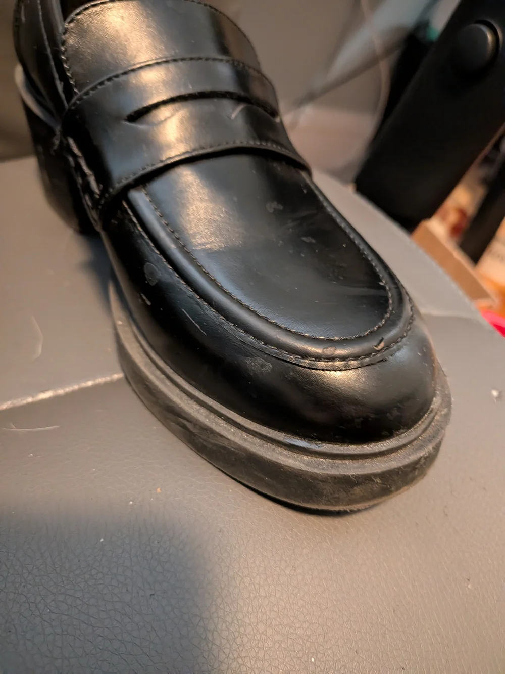Classic Black Y2K Heeled Platform Loafers - Picture 4 of 4